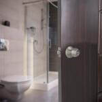 Defiant Saturn Stainless Steel Bed/Bath Door Knob (32T3610B)