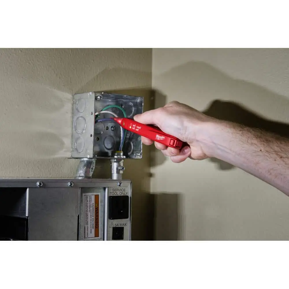 Milwaukee Dual Range Voltage Detector ( 2208-20)