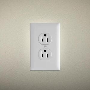 Legrand Pass and Seymour 1-Gang 1-Duplex Outlet Unbreakable Wall Plate, White (10-Pack)