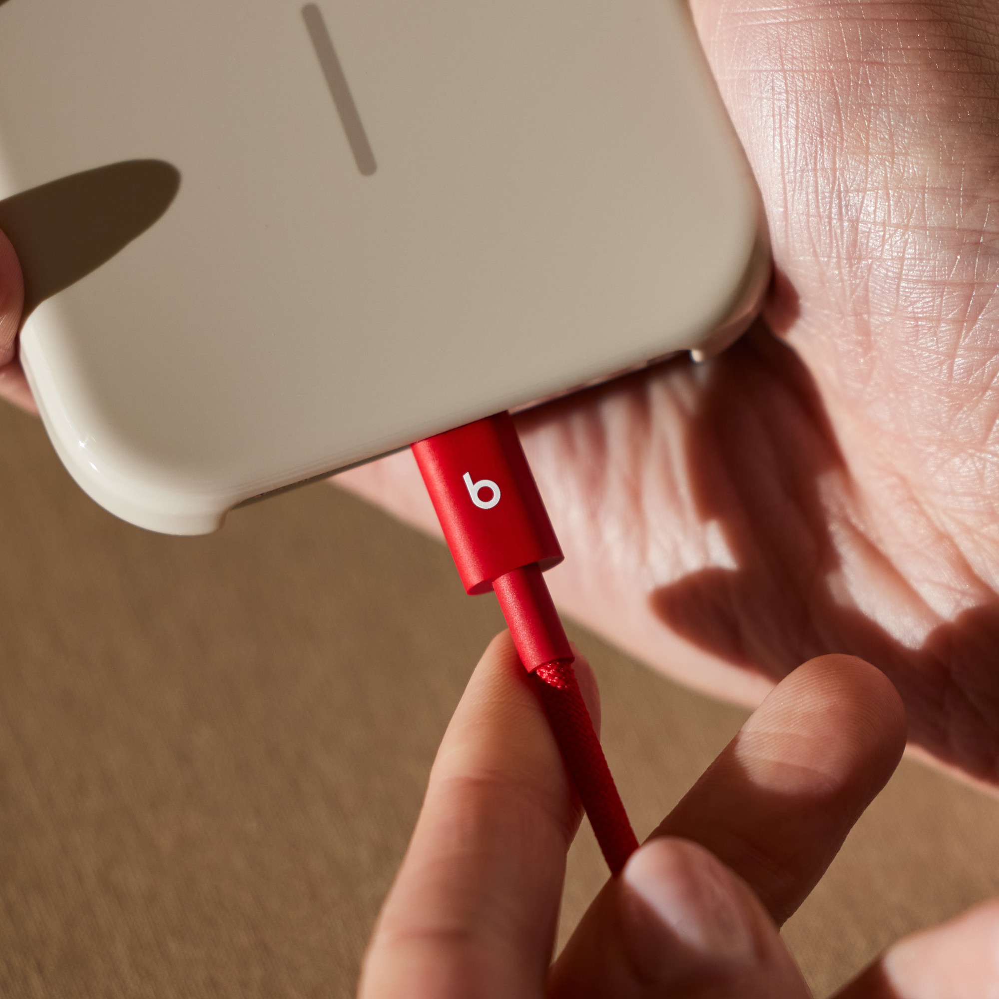 Beats USB-A to USB-C Woven Cable (1.5 m / 5 ft.) - Image 3